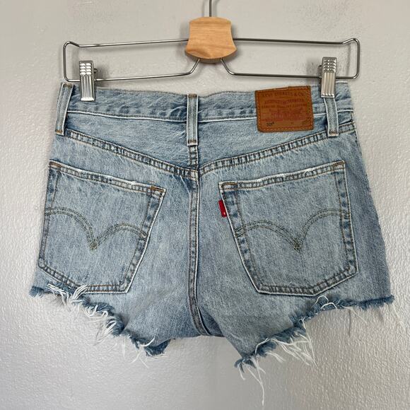 Levi’s 501 Original Light Wash Distressed Cutoff Denim Button Shorts Women Sz 25 - Picture 4 of 13